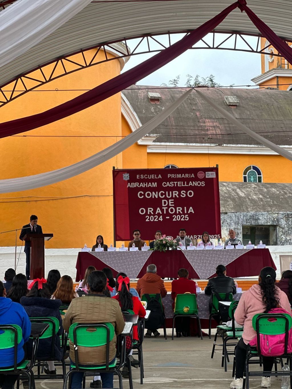 Iván Munguía Vargas celebra el talento infantil en el arte de la palabra en la Escuela Primaria ‘Abraham&nbsp;Castellanos’