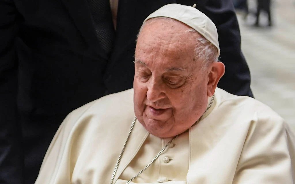 El Papa Francisco agradece oraciones mientras su salud sigue bajo&nbsp;observación